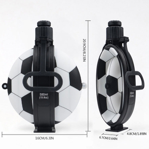 Bouteille d'eau pliable en silicone en forme de football avec boussole et mousqueton – Bouteille de sport pliable sans BPA de 580 ml | Logo personnalis&eacute; OEM