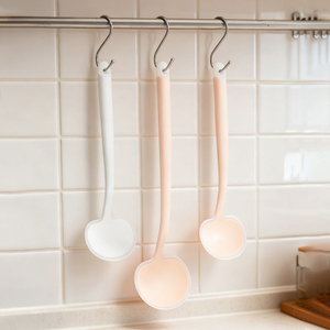 Spatule et cuill&egrave;re en silicone en forme de champignon 2 en 1 – R&eacute;sistante &agrave; la chaleur jusqu'&agrave; 230 &deg;C, anti-rayures, design repose-pot antid&eacute;rapant | Couleur et logo personnalis&eacute;s OEM